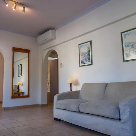 Gardens Appartement Paphos