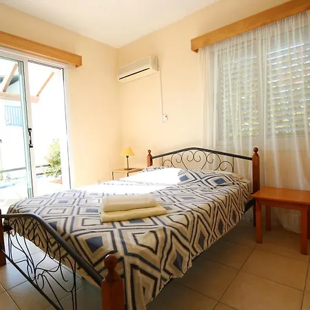 Gardens Apartment Paphos